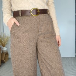 Pantalón marrón espiga con...