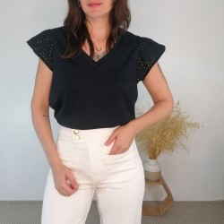 Camiseta azul escote pico...