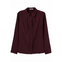 Camisa granate con vainicas...
